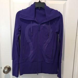 EUC Lululemon Jacket - Size 4